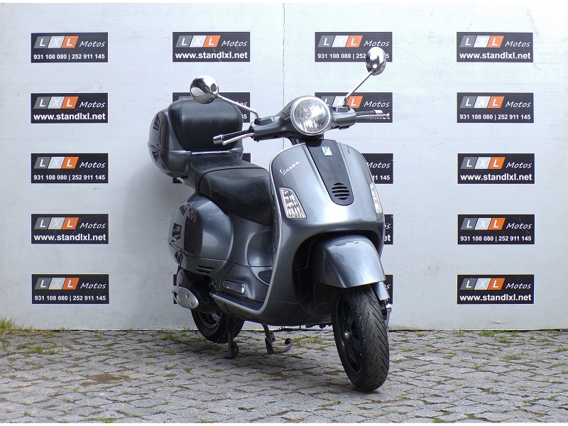 VESPA GRANTURISMO 200 L